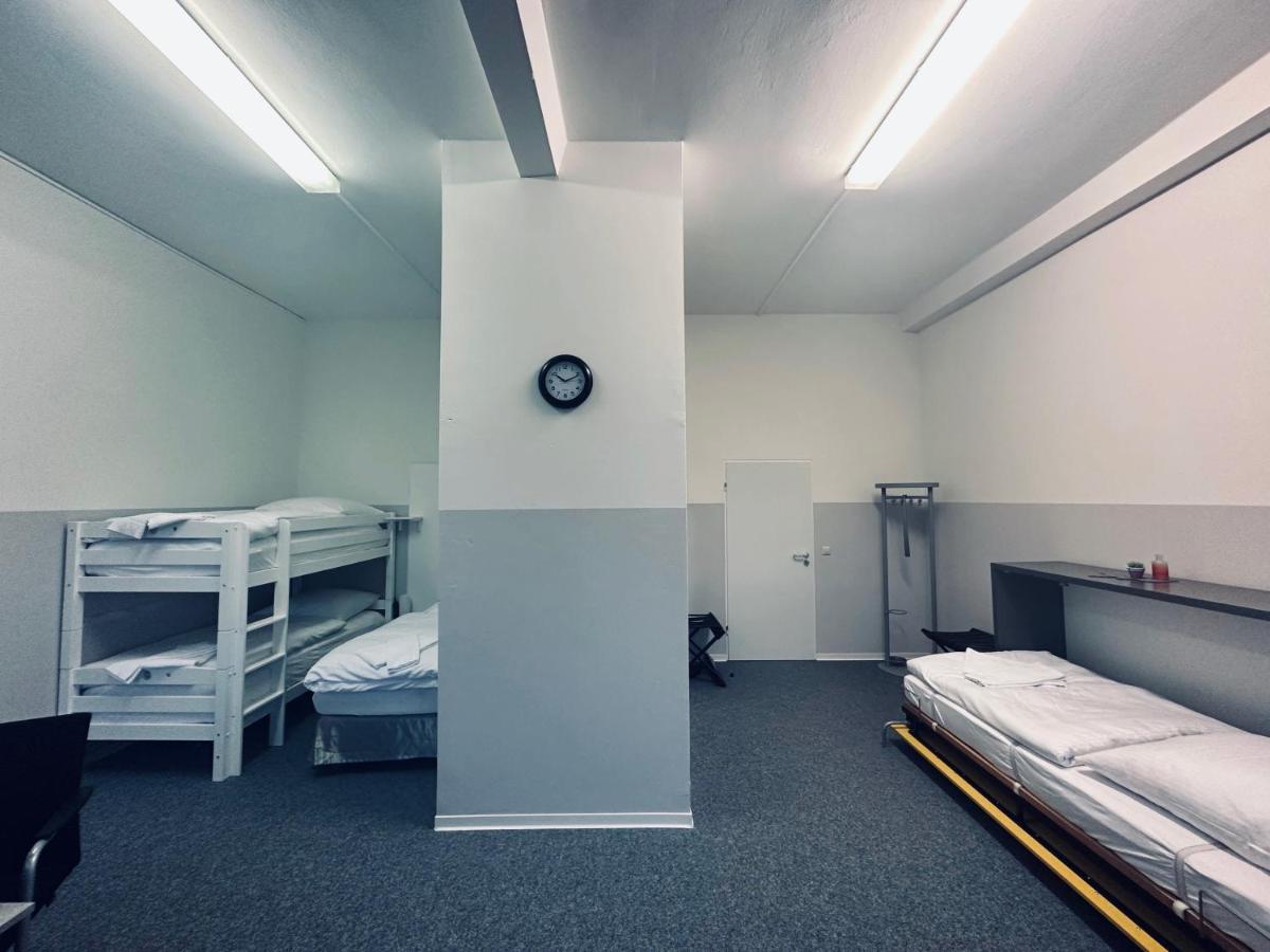 Motel Home Wittenau ベルリン エクステリア 写真