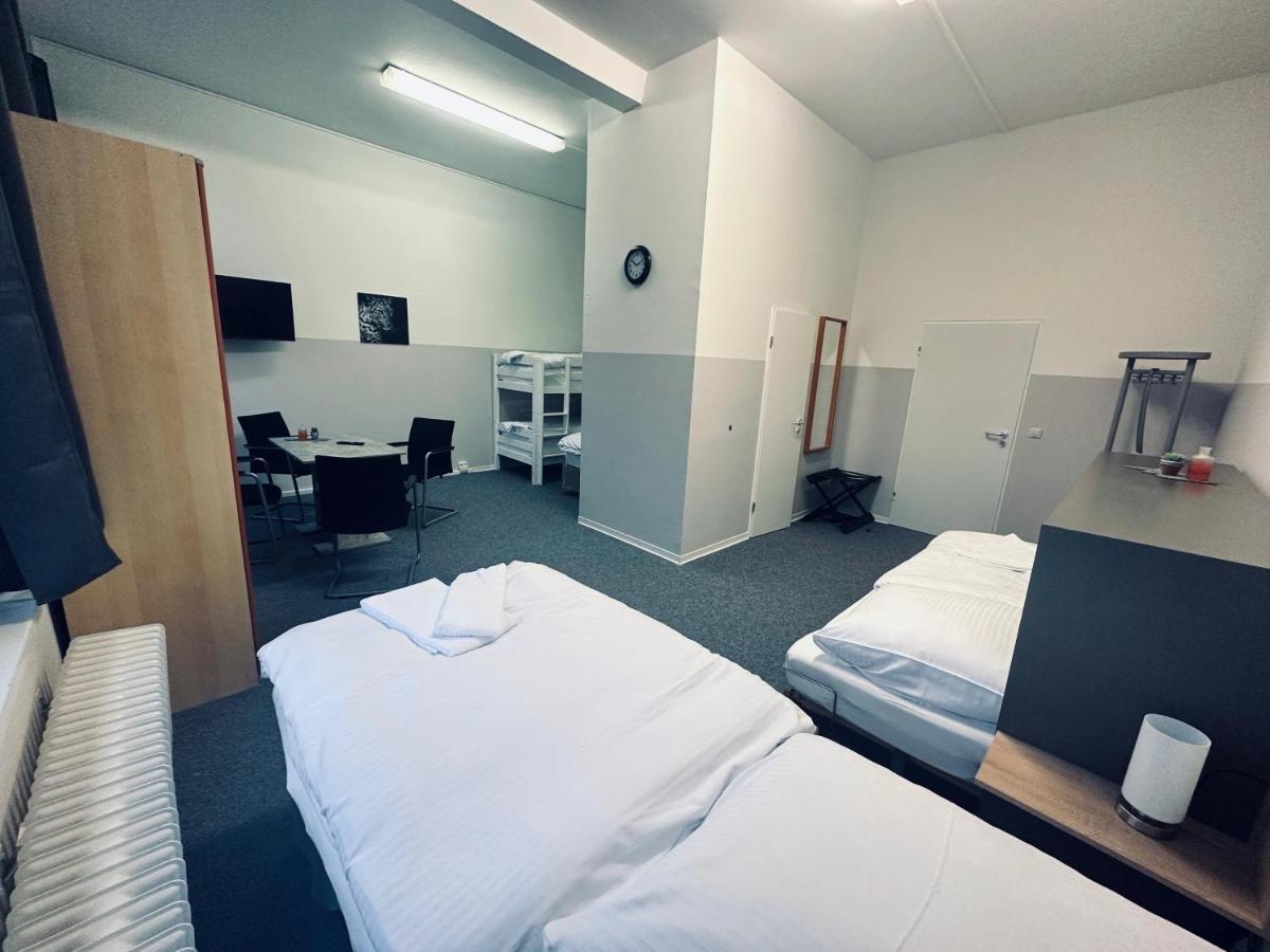 Motel Home Wittenau ベルリン エクステリア 写真