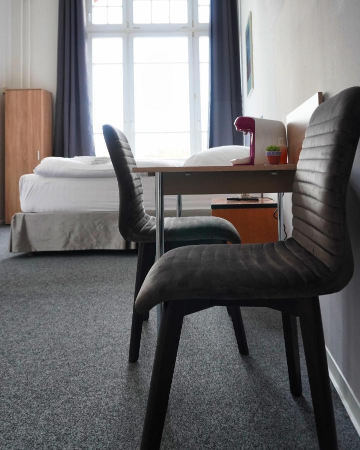 Motel Home Wittenau ベルリン エクステリア 写真