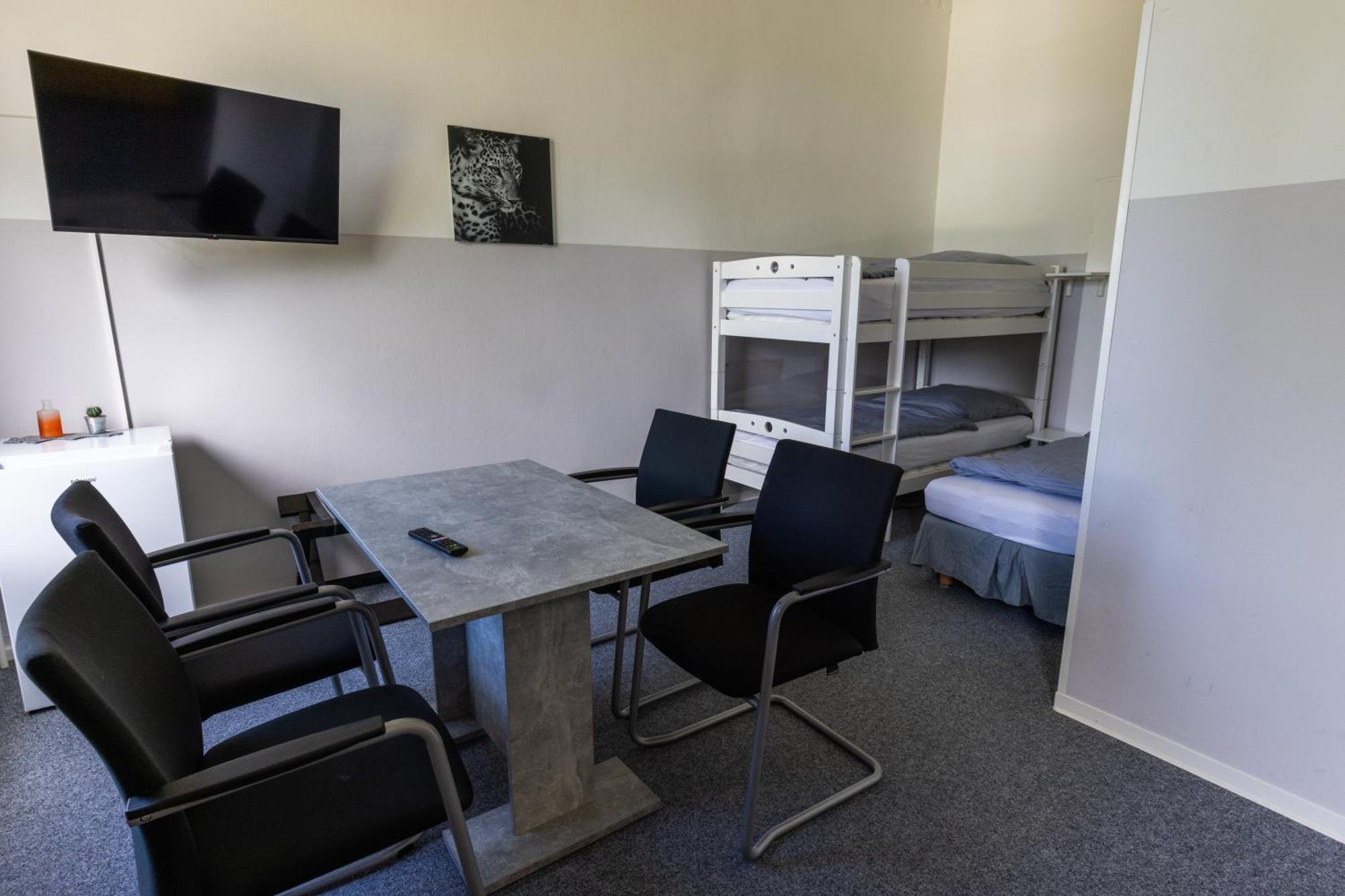 Motel Home Wittenau ベルリン エクステリア 写真