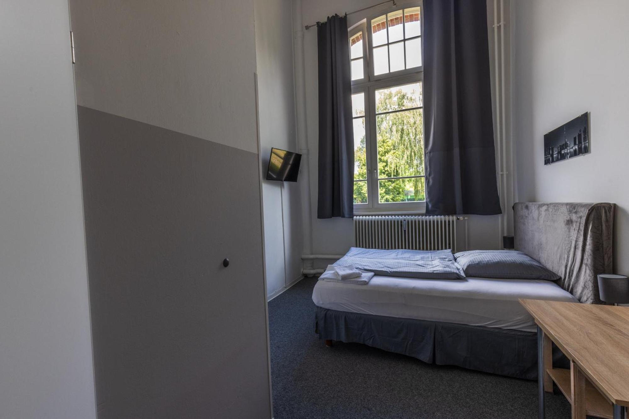 Motel Home Wittenau ベルリン エクステリア 写真