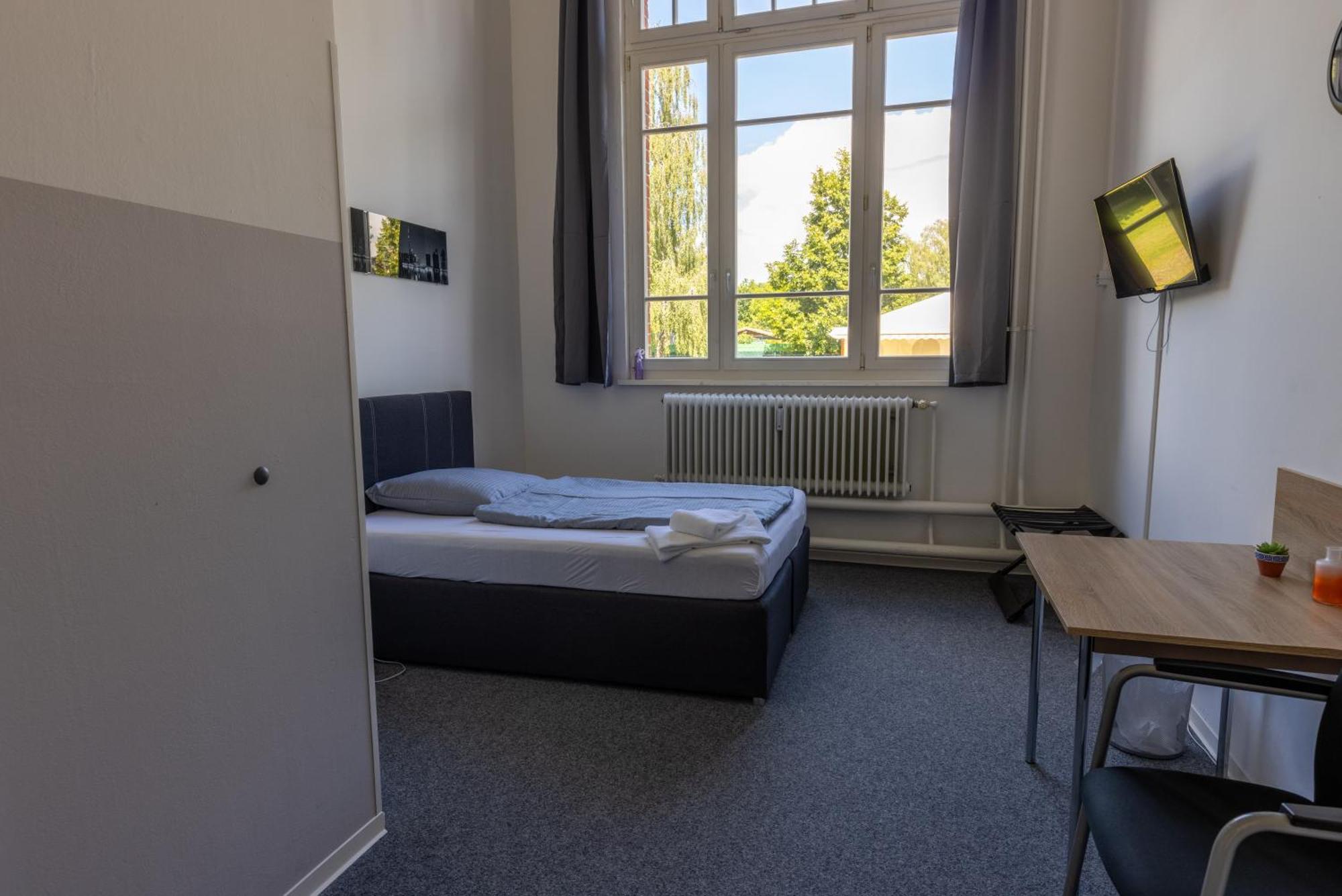 Motel Home Wittenau ベルリン エクステリア 写真